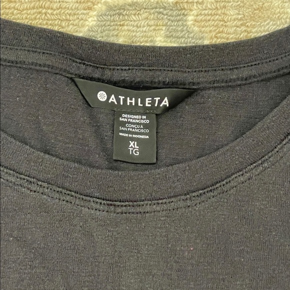 Athleta Breezy Tank - Picture 2 of 3